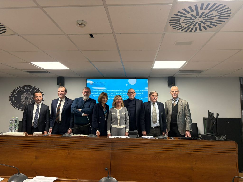 Network collaborativo a carattere nazionale per la realizzazione di un modello clinico - gestionale per l’ottimizzazione dell’uso dei farmaci antimicrobici (Antimicrobial Stewardship)